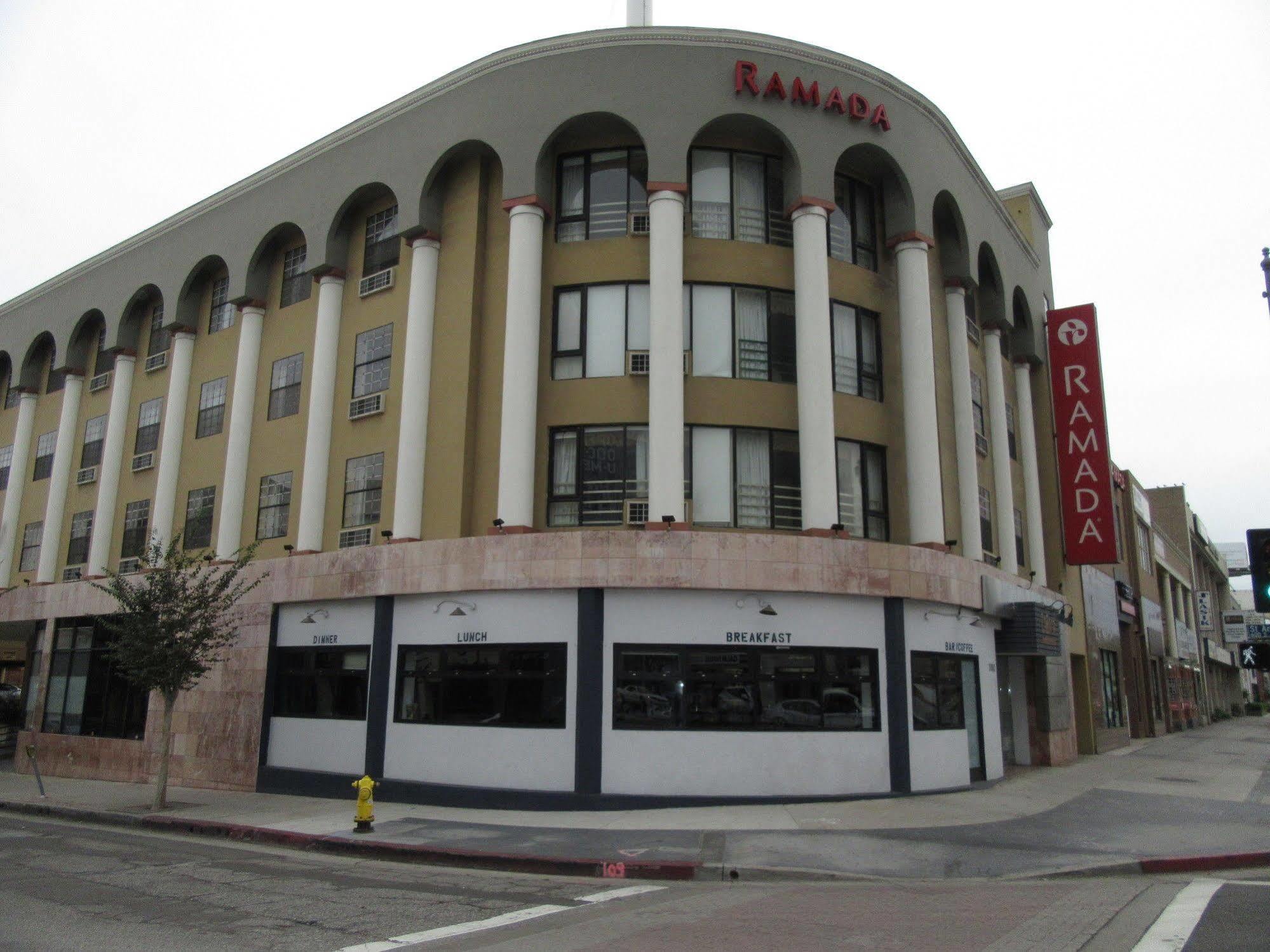 Ramada By Wyndham Los Angeles/Wilshire Center Екстериор снимка
